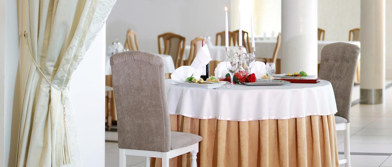 Hotel Malwa Ostrów Wielkopolski Esterno foto