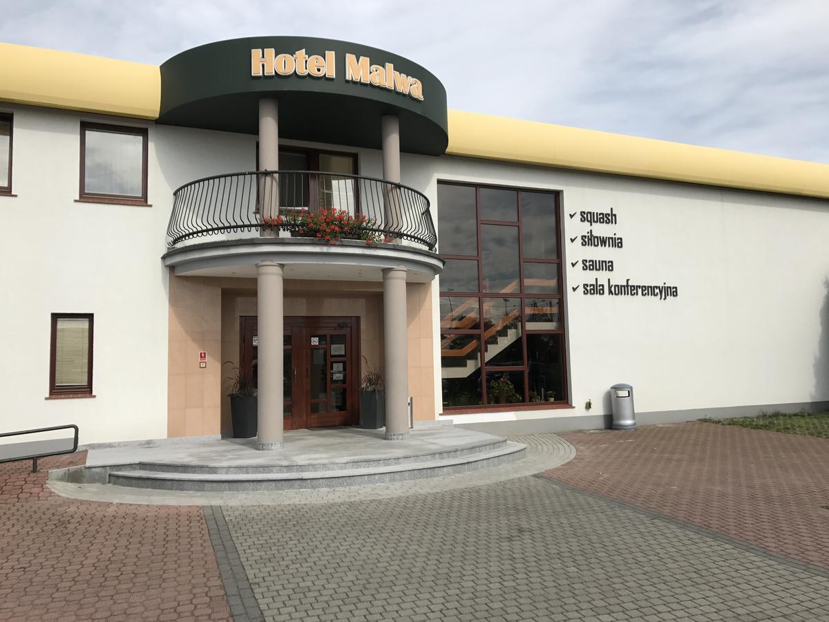 Hotel Malwa Ostrów Wielkopolski Esterno foto